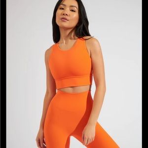 Bundle of 2 buffbunny geo sports bras size XL